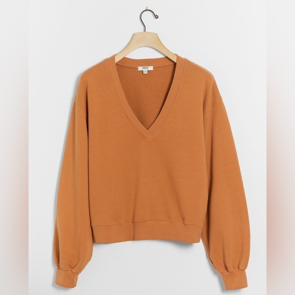 AGOLDE V-Neck balloon sleeve sweatshirt size Large.